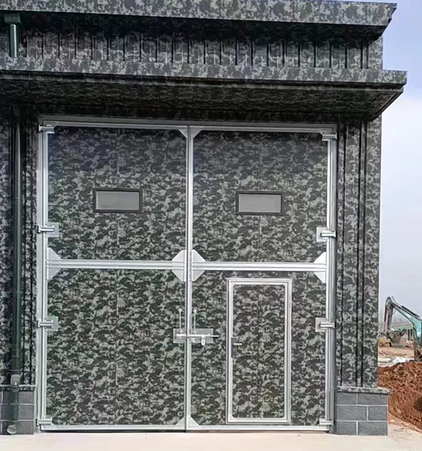 甘德工业平开门