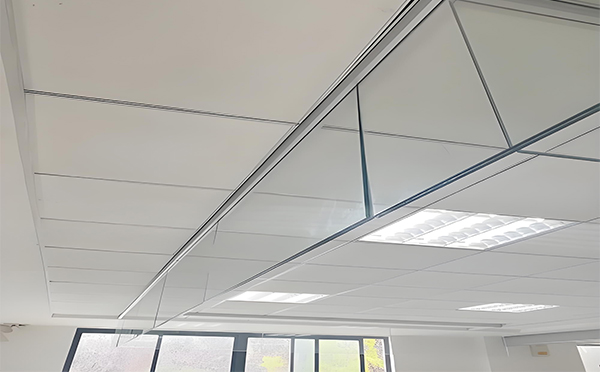 甘德玻璃挡烟垂壁