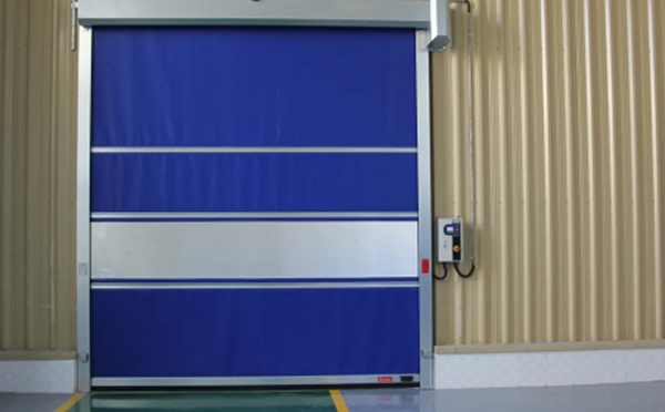 选择甘德快速甘德卷帘门时的注意事项