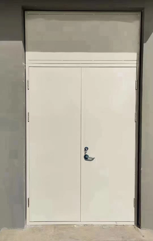 展览馆项目完成大跨度甘德防火门安装 展览馆项目完成大跨度甘德防火门安装